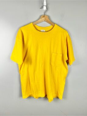 VINTAGE 90s Gap Pocket T-Shirt Tubular Knit Single Stitch Yellow Men's Large USA